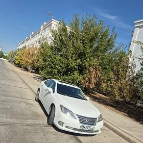 Lexus ES 350 2011