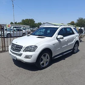 Mercedes-Benz ML350 2011