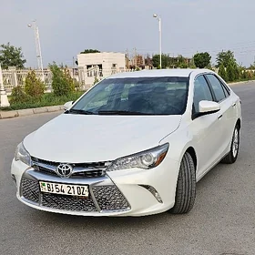 Toyota Camry 2017