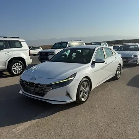 Hyundai Elantra 2021