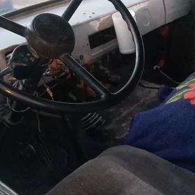 UAZ 452 2002