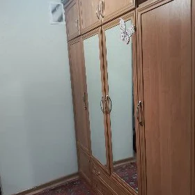şkaf