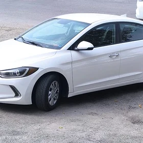 Hyundai Elantra 2018