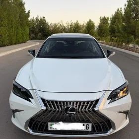Lexus ES 350 2020