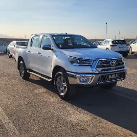 Toyota Hilux 2026