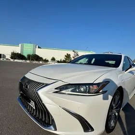 Lexus ES 350 2020