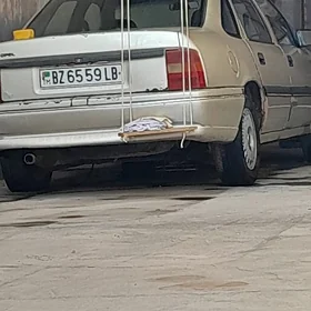 Opel Vectra 1990