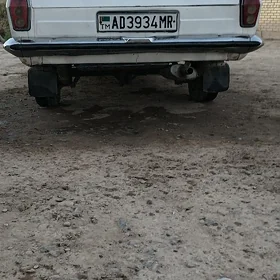 Gaz 24 1982
