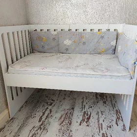 Кровать детская