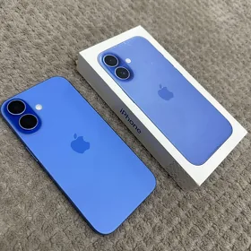 iPhone 16 blue