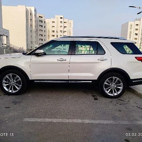 Ford Explorer 2018