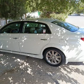 Toyota Avalon 2005