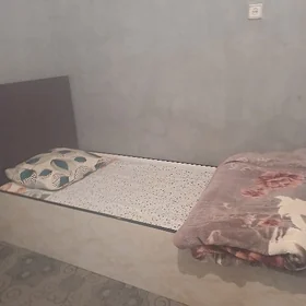 Bir adamlik spalny kirbat