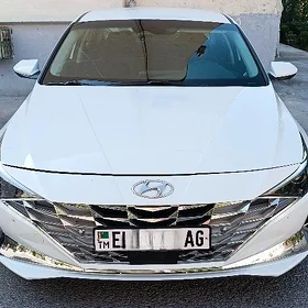 Hyundai Elantra 2021