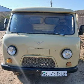 UAZ Profi 1981
