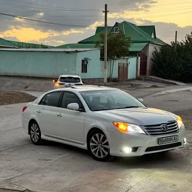 Toyota Avalon 2011