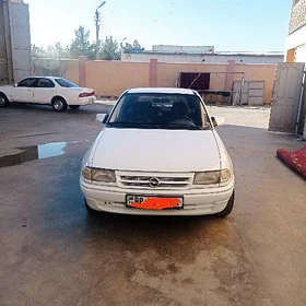 Opel Astra 1992