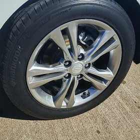 hankook 215/55-r17