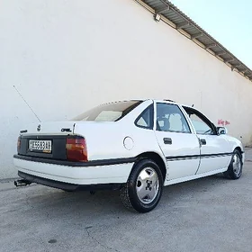 Opel Vectra 1990