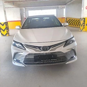 Toyota Camry 2022