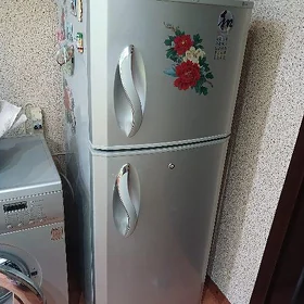 LG
