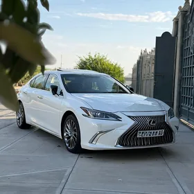 Lexus ES 350 2019