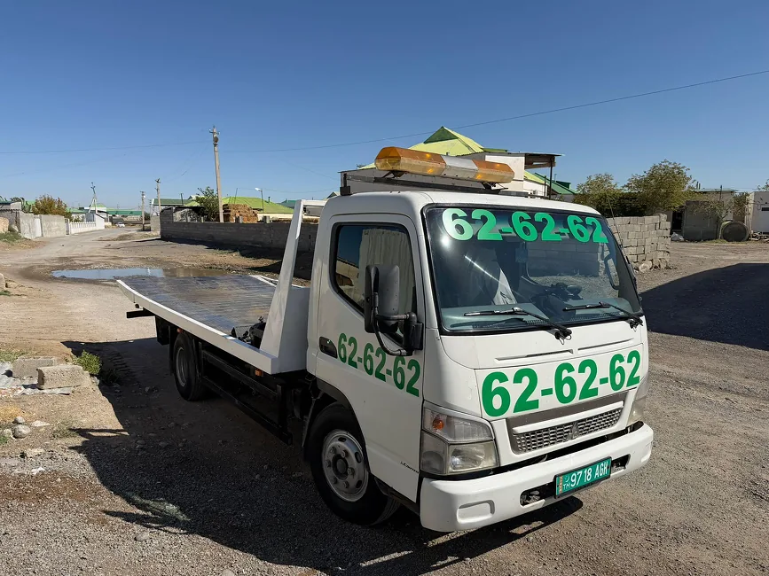Mitsubishi Canter 2013 - 1