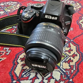 D5100 Nikon