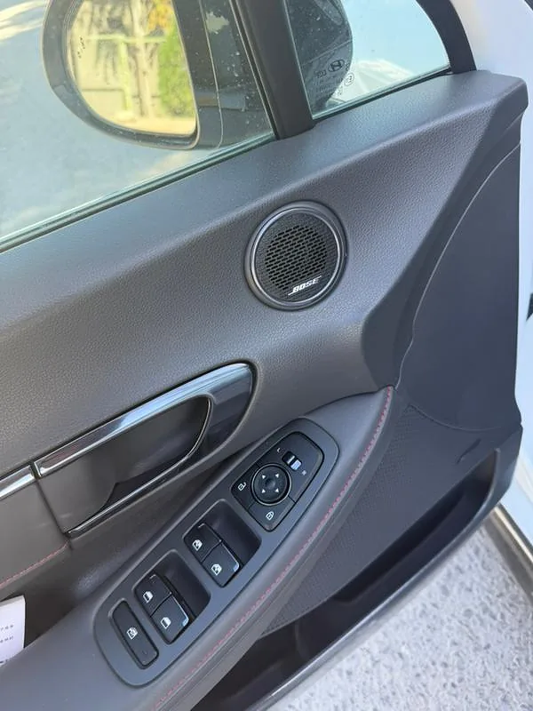 Hyundai Sonata 2022 - 1