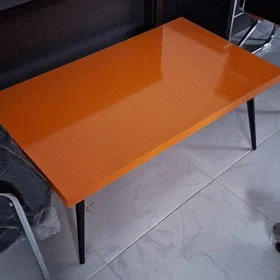 zurnalni çayni stol kresla