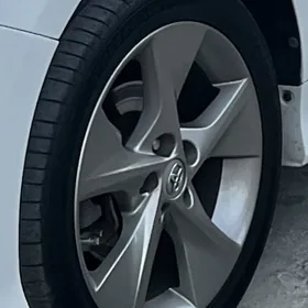 Diska Camry  Yaprak