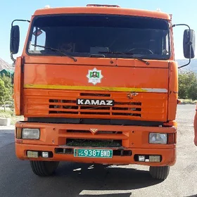 Kamaz 6520 2011