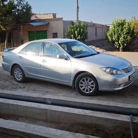 Toyota Camry 2005
