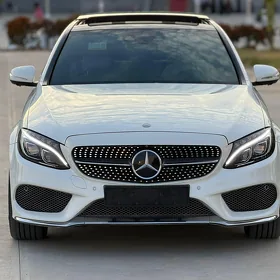 Mercedes-Benz C350 2015