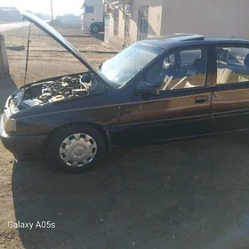 Opel Vectra 1990
