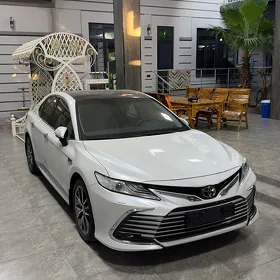 Toyota Camry 2024