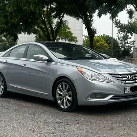 Hyundai Sonata 2012