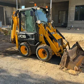 JCB ICX 2014