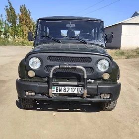 UAZ 469 2005