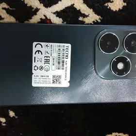 Tecno spark 20