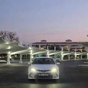 Toyota Camry 2020