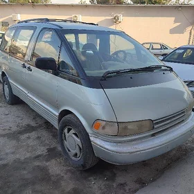 Toyota Previa 1993