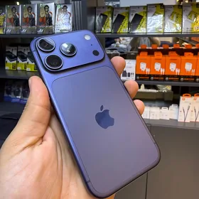 iPhone 17 promax raboci