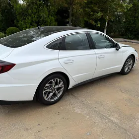 Hyundai Sonata 2021