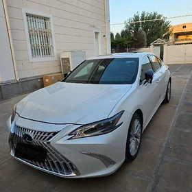 Lexus ES 350 2023