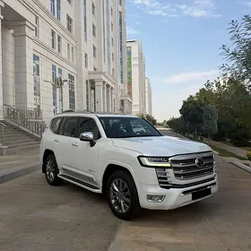 Toyota Land Cruiser 2023