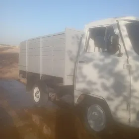 UAZ 452 1992