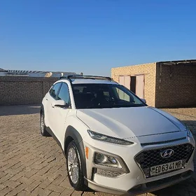 Hyundai Kona 2021