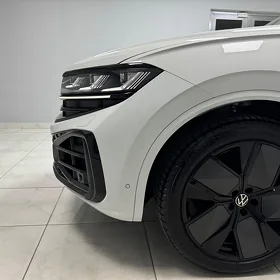 Volkswagen Touareg 2025