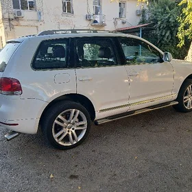 Volkswagen Touareg 2004